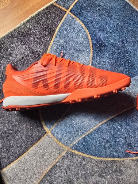 Adidasi Puma king turf